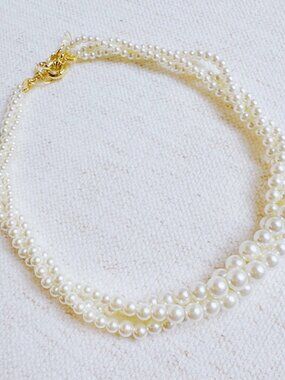 Perfect Pearls Strand Necklace